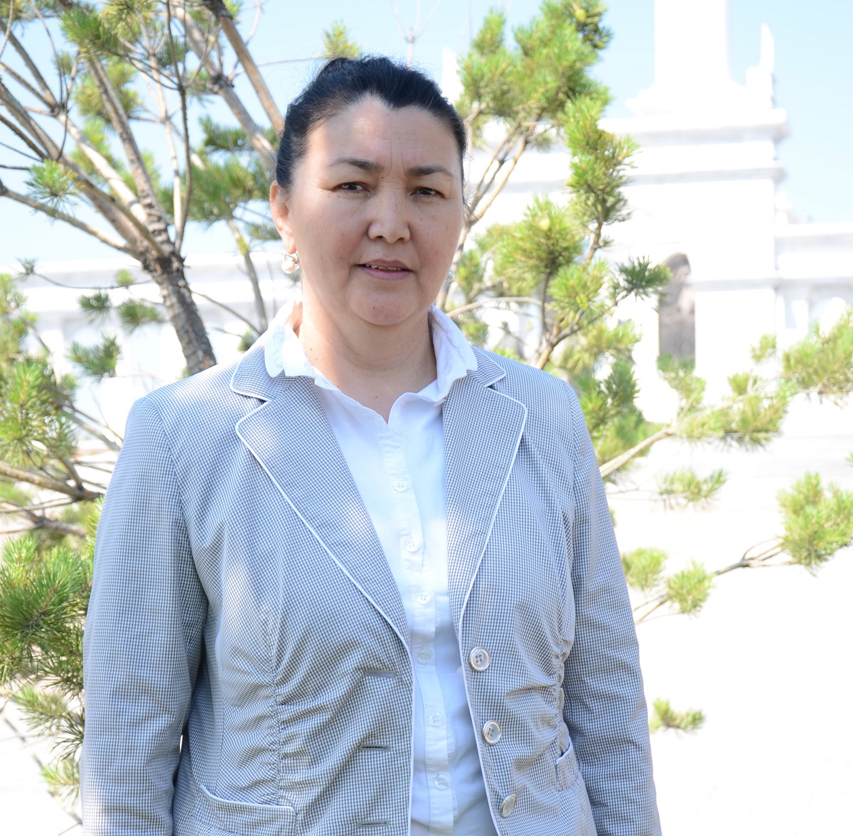 Júırikter az, jorǵalar kóp...