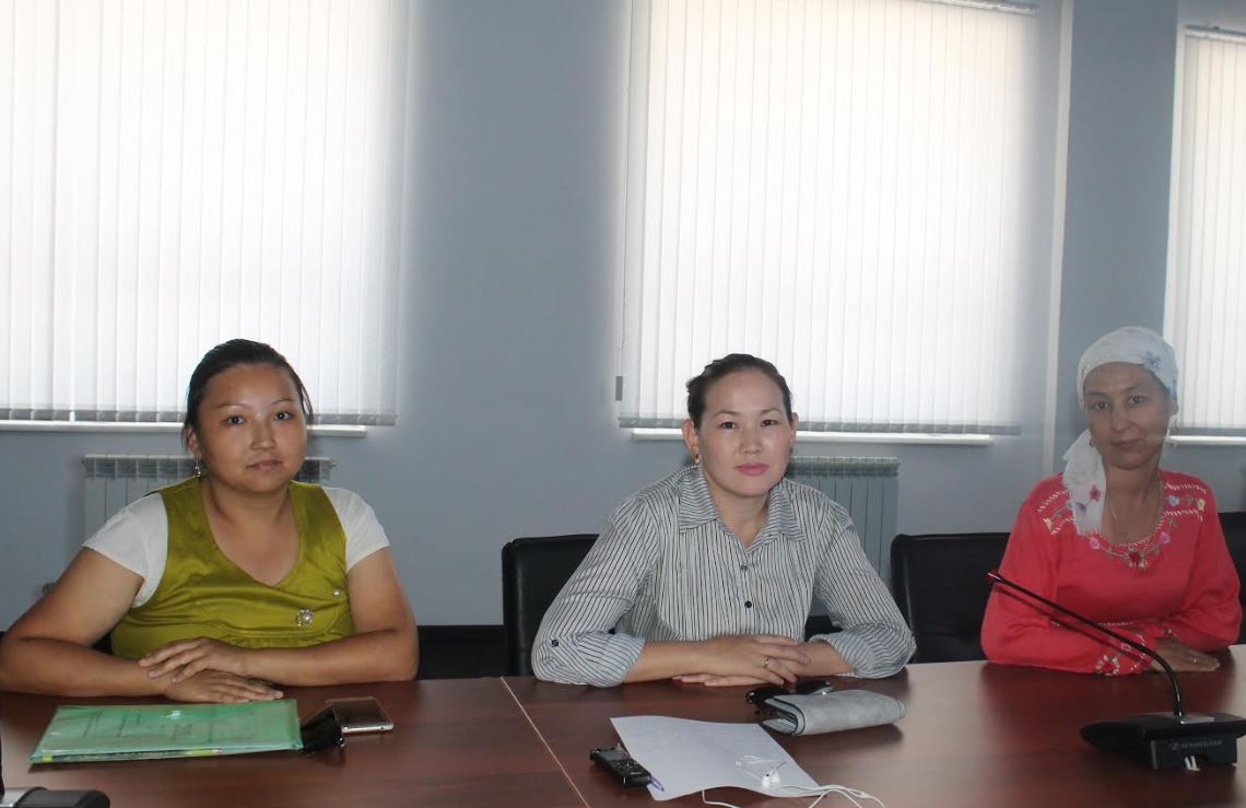 Jumyssyzdar qaıtarymsyz qarajat aldy