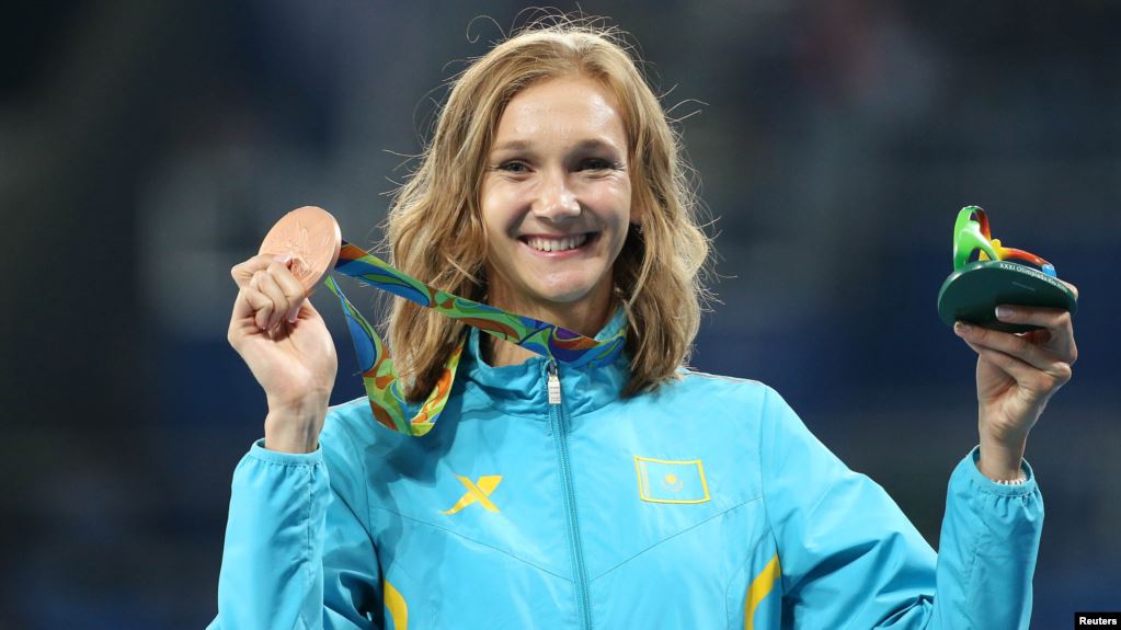 El sportyn jańa betburys kútedi