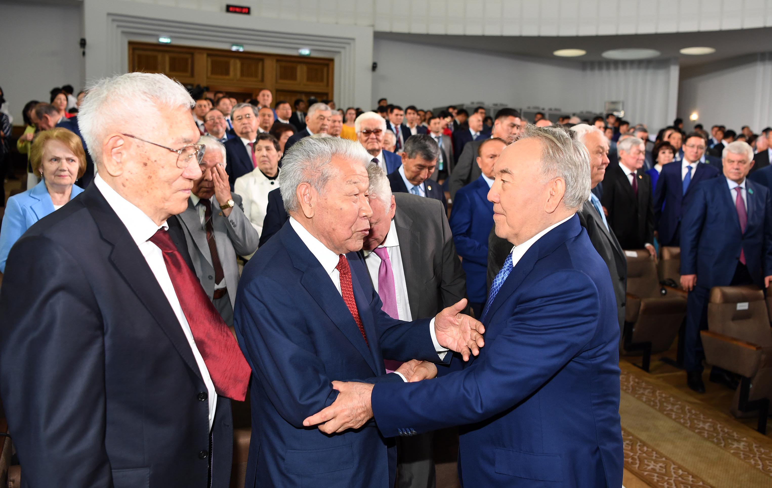 Elbasy «Kemeńgerliktiń 30 jyly» atty halyqaralyq ǵylymı-tájirıbelik konferensııaǵa qatysty