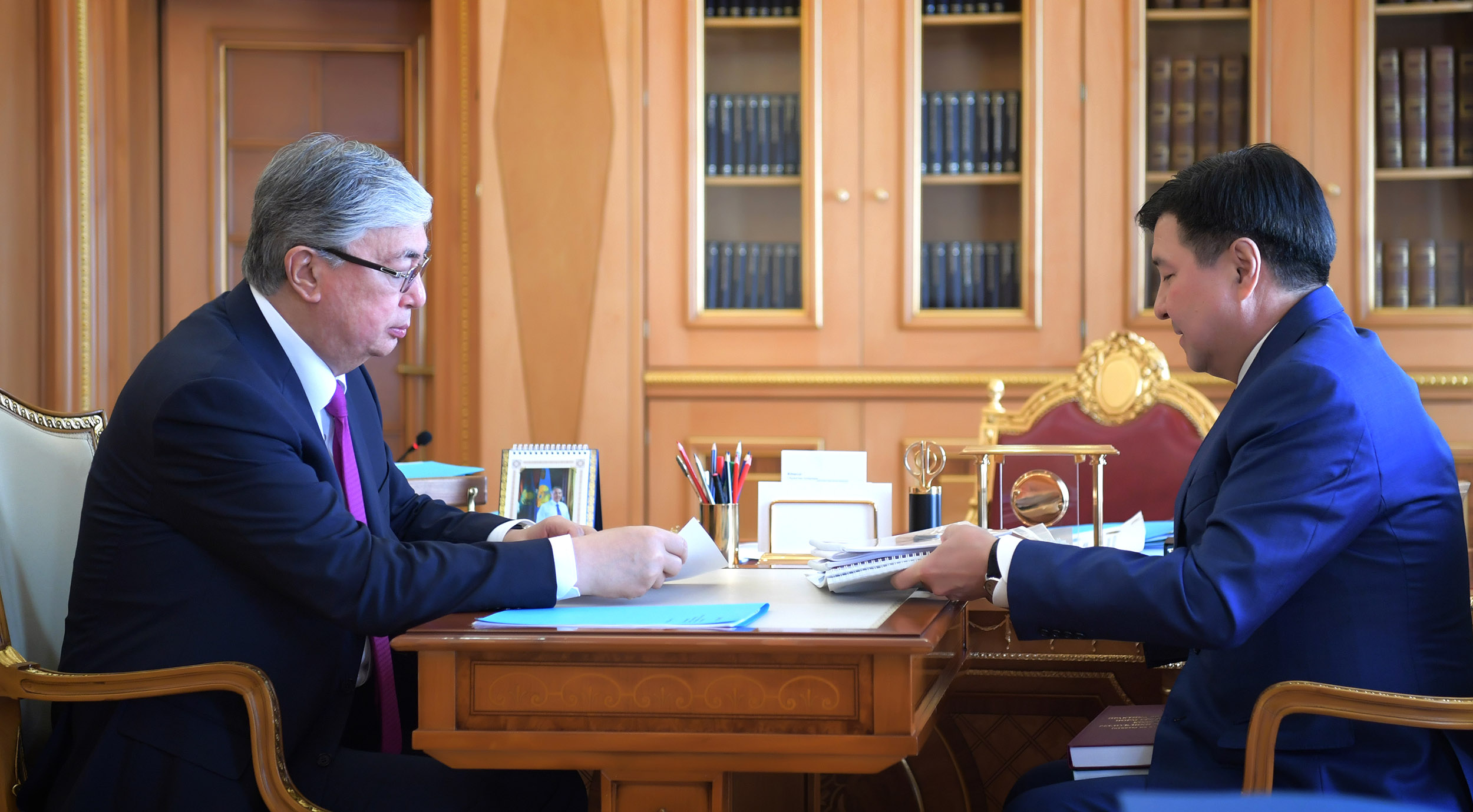 Qazaqstan Prezıdenti Qasym-Jomart Toqaev Joǵarǵy Sot tóraǵasy Jaqyp Asanovty qabyldady