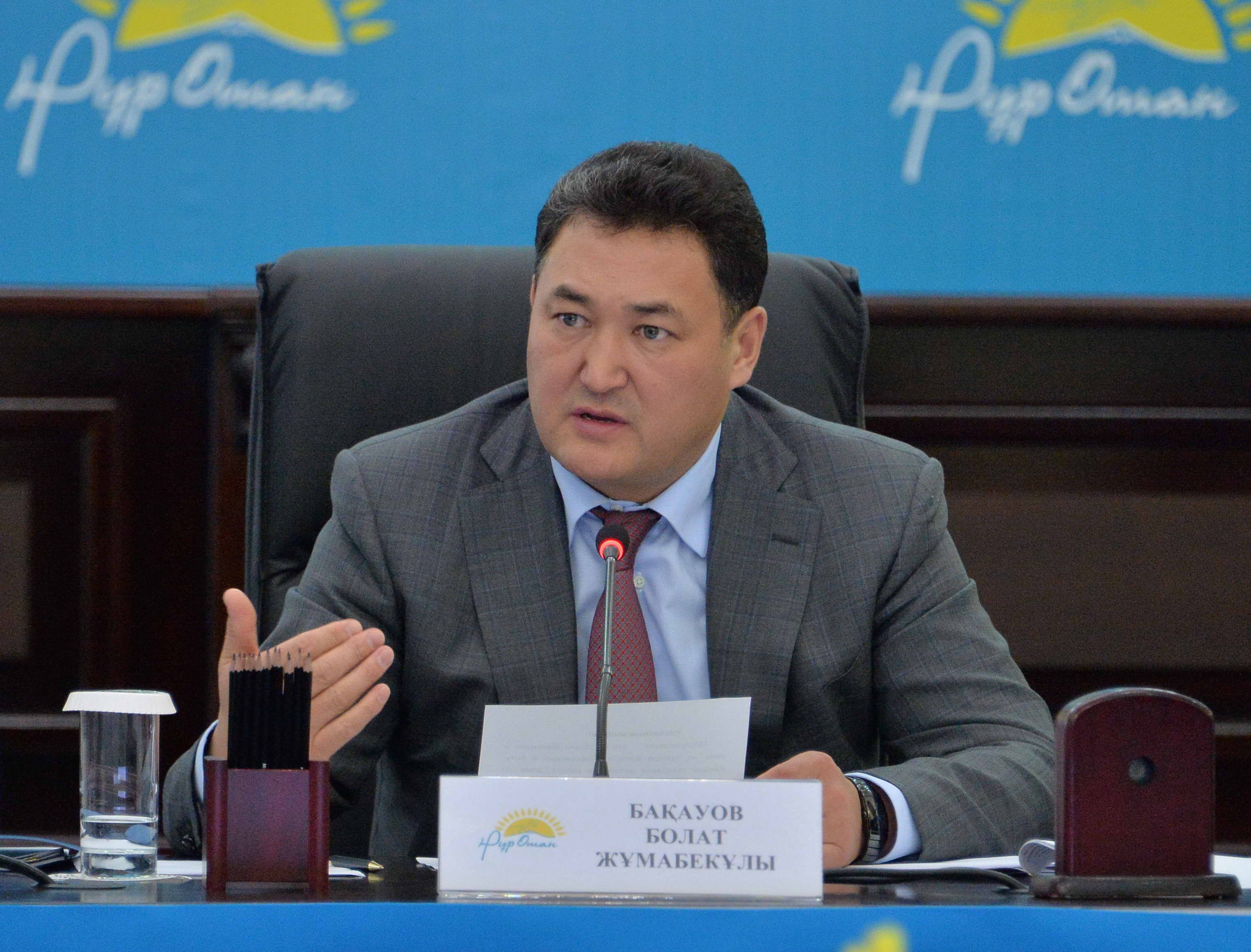 Pavlodar oblysy Arystyń 300 balasyn jazǵy saýyqtyrý lagerlerinde qabyldaıdy - Bolat Baqaýov