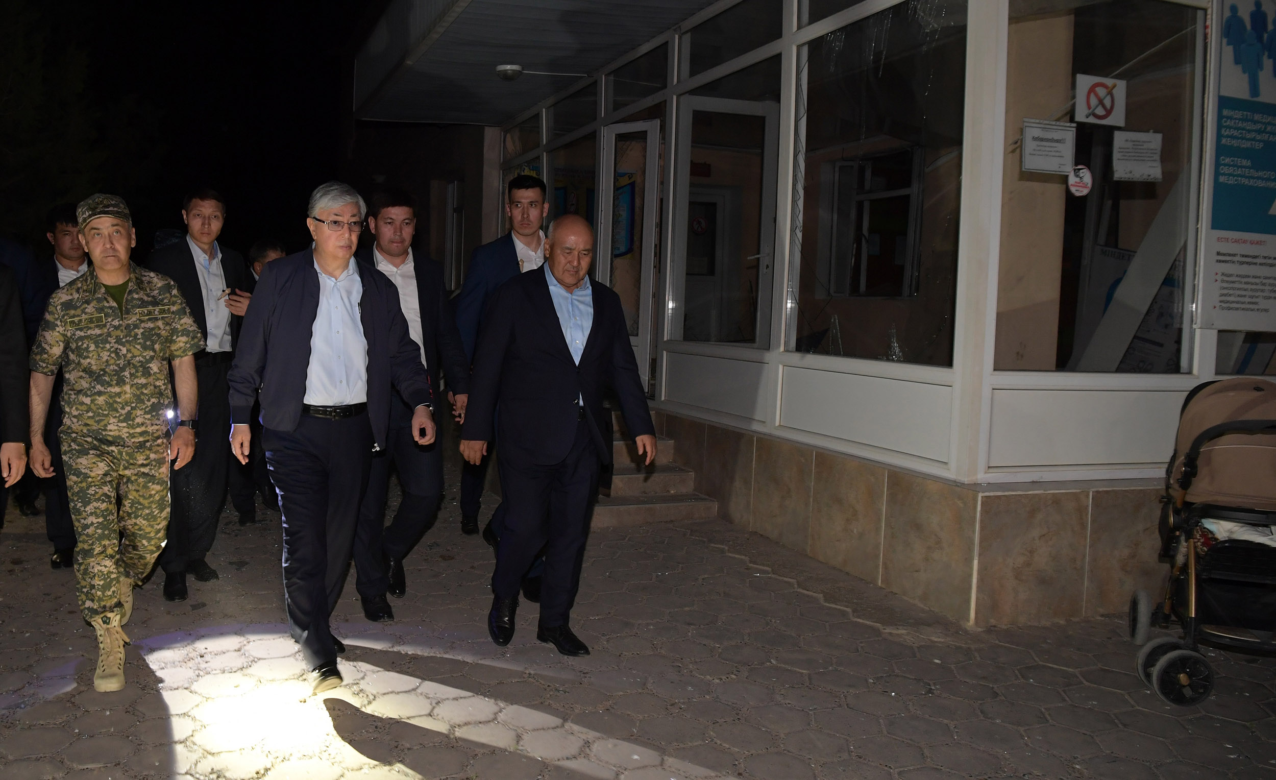 Qasym-Jomart Toqaev Arystaǵy jaǵdaıǵa baılanysty qurylǵan jedel shtabtyń otyrysyn ótkizdi