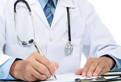 Arystaǵy jarylystan 165 adam medısınalyq kómekke júgindi - Eljan Birtanov