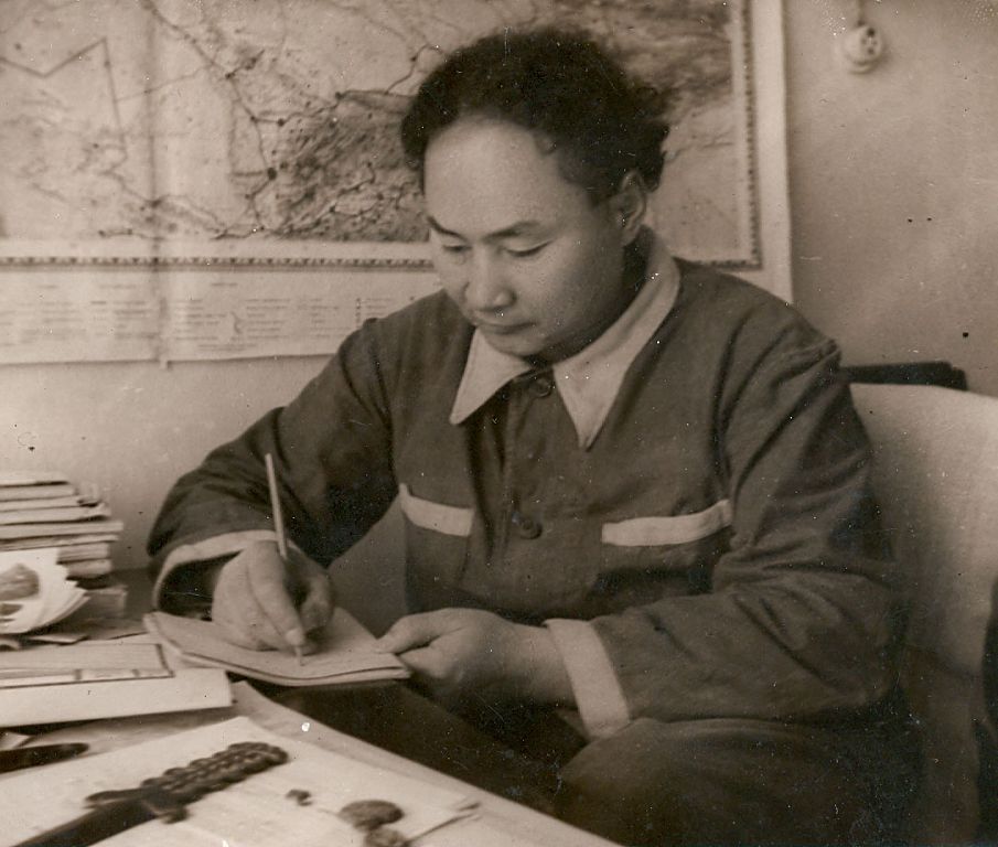 Álkeı Marǵulan muralary