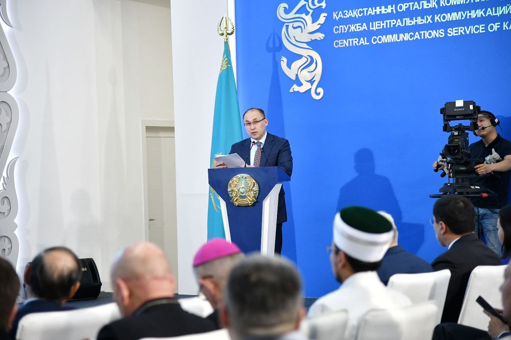 Azamattyq qoǵamdy damytý – basty nazarda