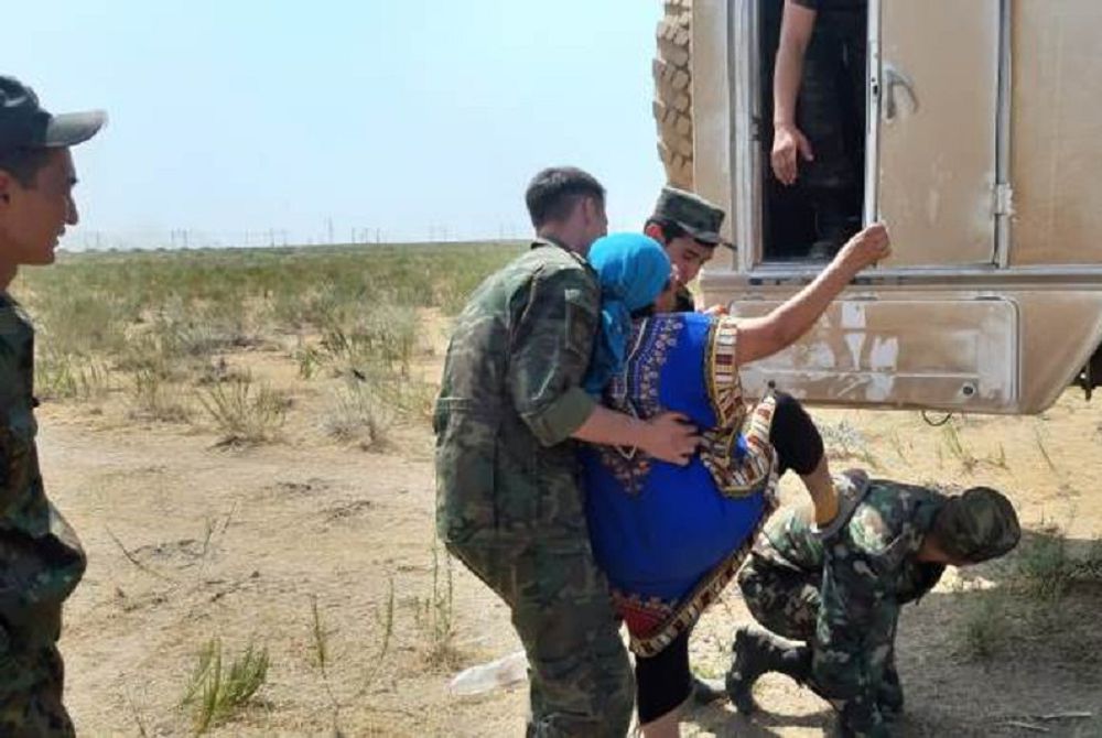 Rıza bol, halqym, balańa,  Arqasyn tosqan anaǵa!