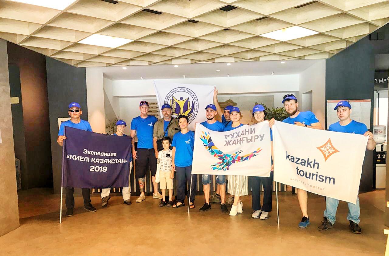 «Kıeli Qazaqstan» ekspedısııasy Almaty oblysyna baǵyt aldy