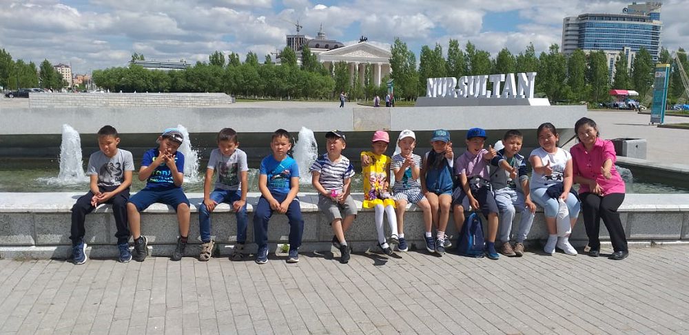 Baldyrǵandar  bas qalany aralady