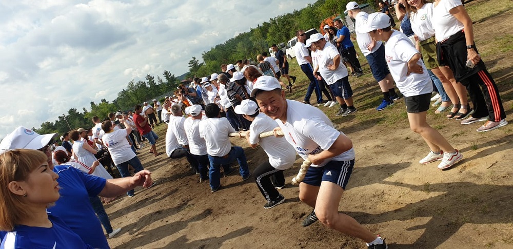 Qostanaıda medısına qyzmetkerleri arasynda alǵash ret spartakıada ótti