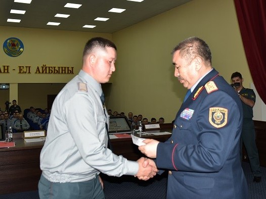 Mınıstr Ulttyq ulan saperlary men kınologtaryn marapattady