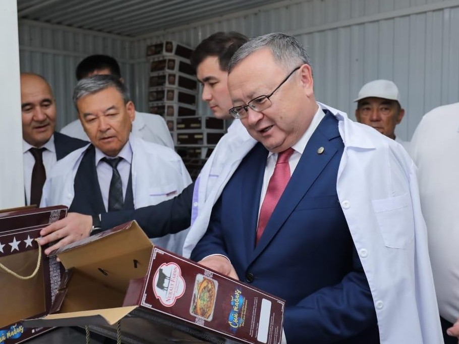 Ońdasyn Orazalın is-saparmen Shalqar aýdanyna bardy