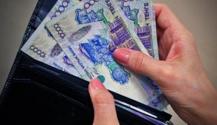 Qazaqmys bıyl ekinshi ret barlyq jumysshylarynyń eńbekaqysyn kóterdi