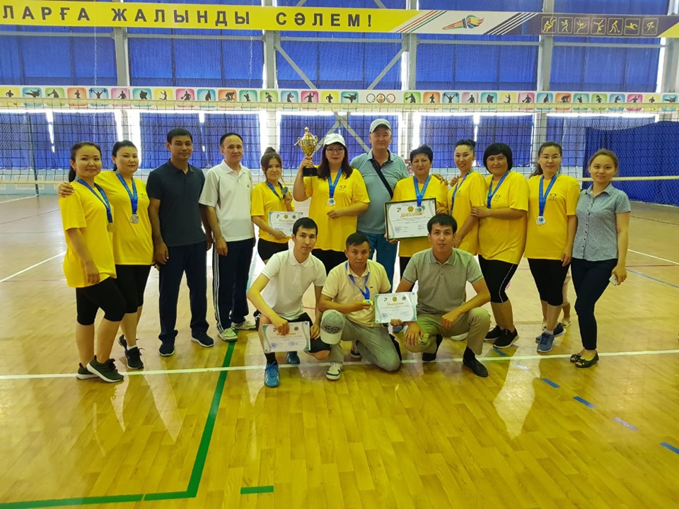 Áıelder arasynda voleıboldan jarys jeńimpazdary anyqtaldy