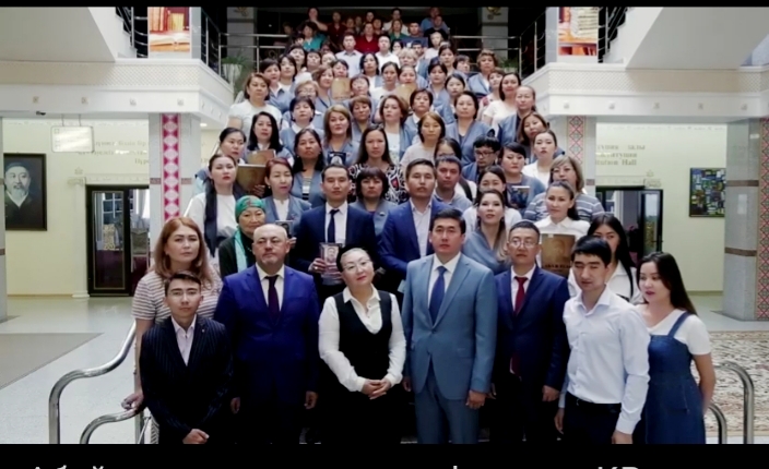 Abaı jyrlaryn oqý estafetasyn Ulttyq akademııalyq kitaphana ujymy jalǵastyrdy