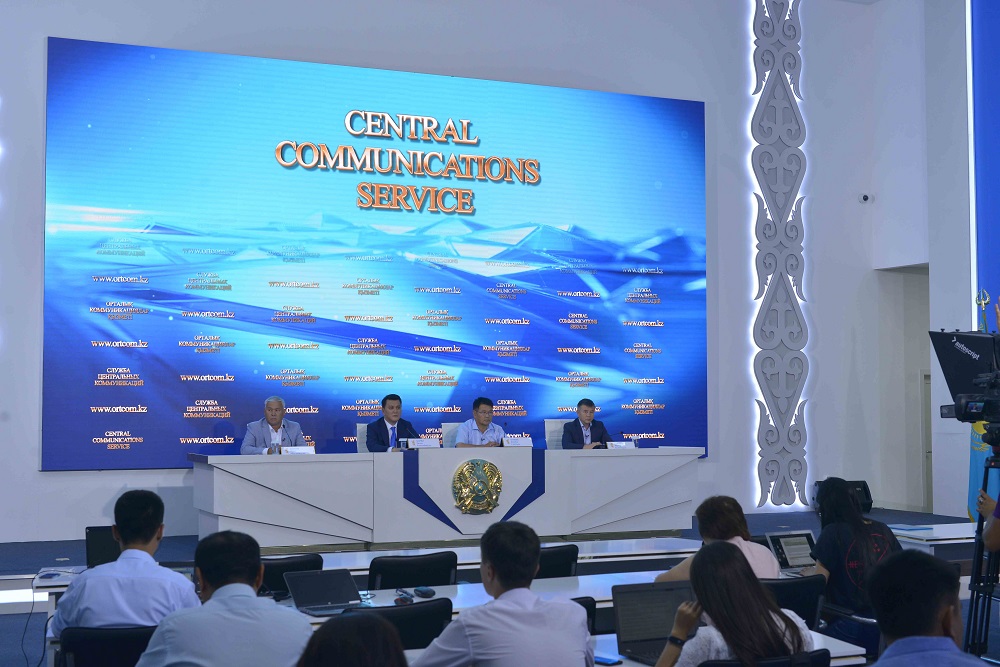 Halyqpen eshqashan baılanys úzilmeıdi - Muhtar Taıjan