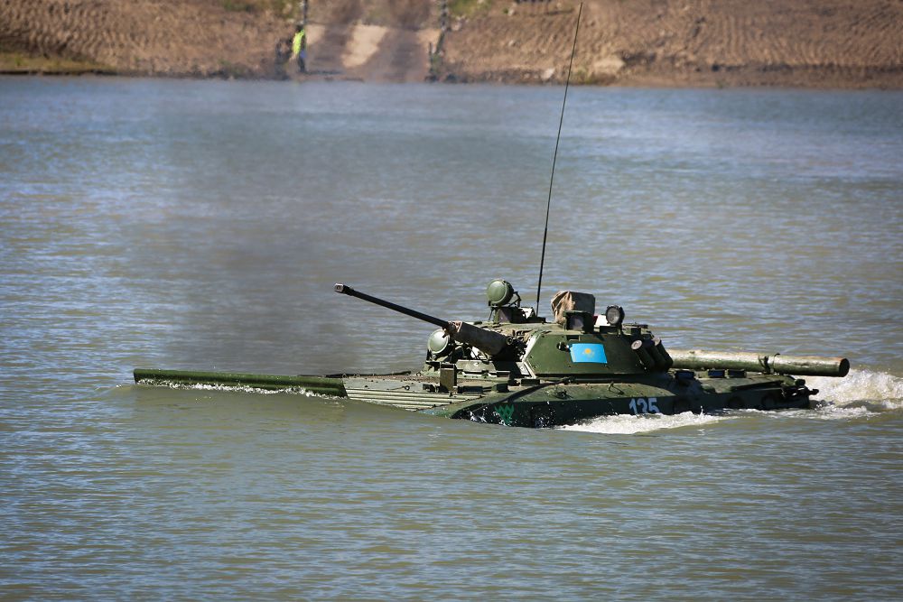 Qarýly Kúshterdiń barlaýshylary Úndistanda ótetin halyqaralyq saıysqa qatyspaq