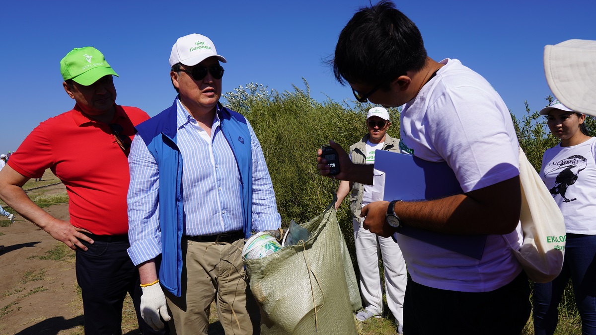 Asqar Mamın «Birge – Taza Qazaqstan» ekologııalyq aksııasyna qatysty