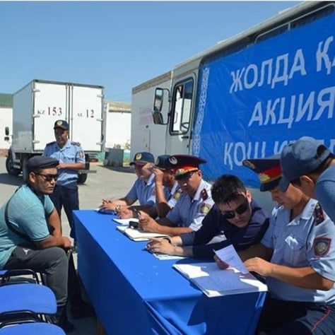 Aqtaýda «Jolda qabyldaý» aksııasy aýqymdy ótti