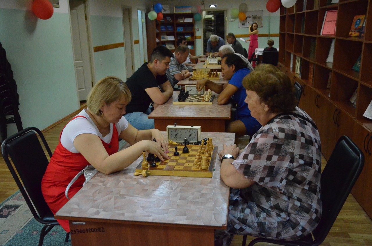 Múmkindigi shekteýli jandar shahmattan jarys ótkizdi