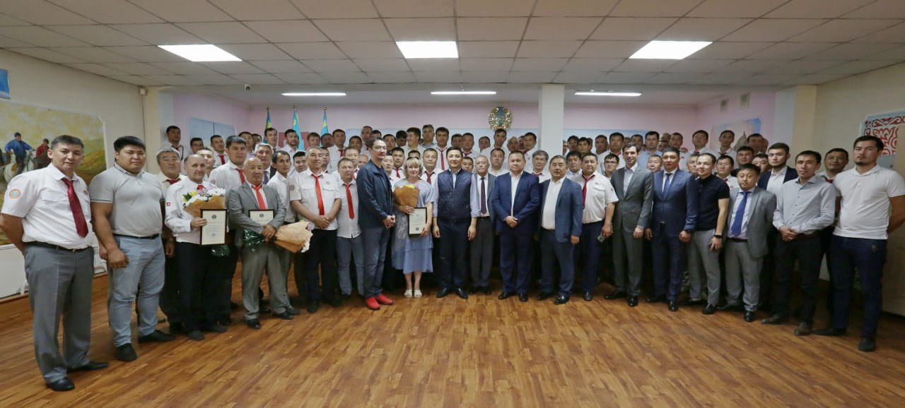 Altaı Kólginov: Jyl sońyna deıin qalada 100 jańa elektr avtobýsy júretin bolady