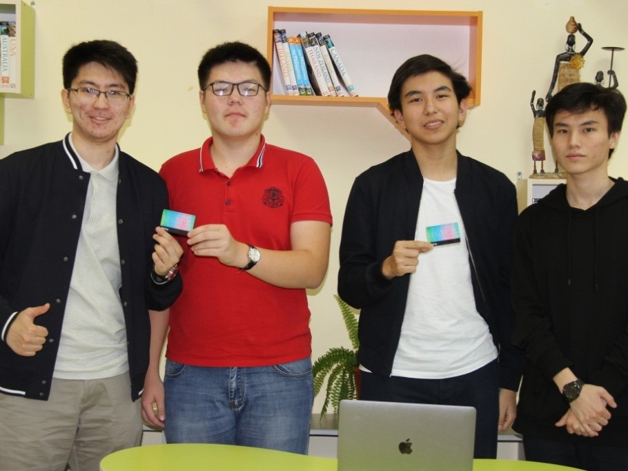 Túlekter men oqýshylar jańa tólem júıesin jasady