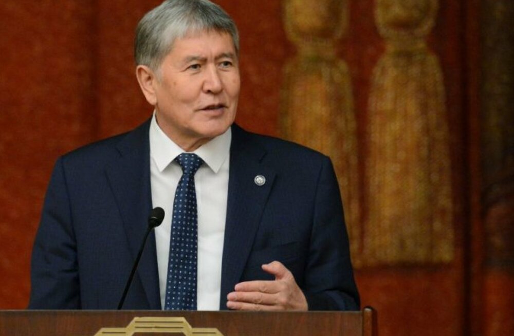 Almazbek Atambaevqa 4 bap boıynsha aıyp taǵyldy