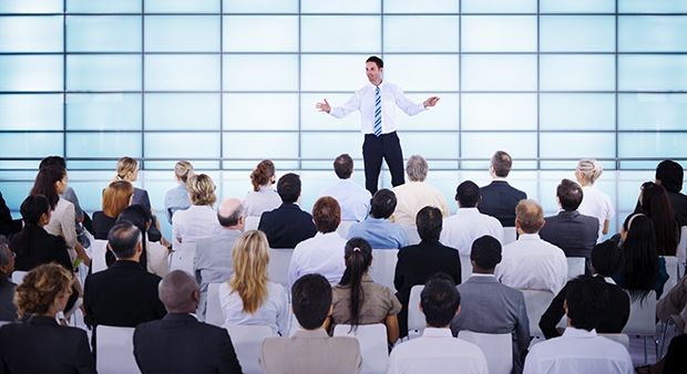 Almatylyqtar bıznes negizderin tegin oqyp jatyr