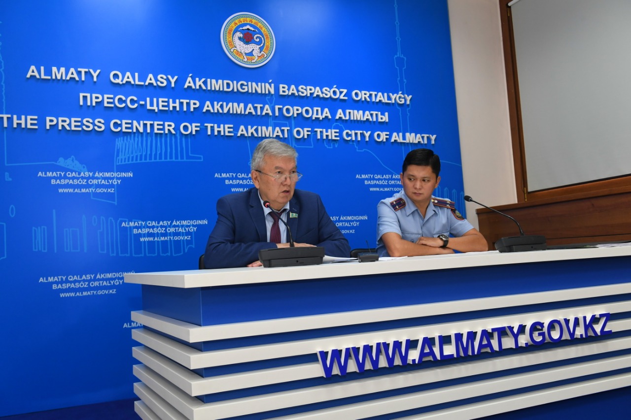 Almaty joldarynda qaýipsizdik sharalary qarastyryldy