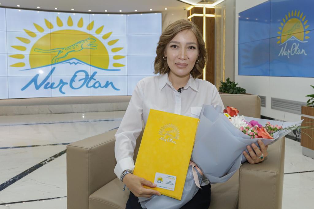 Baýyrjan Baıbek qoǵam belsendisi Baıan Jalmaǵanbetovany qabyldady