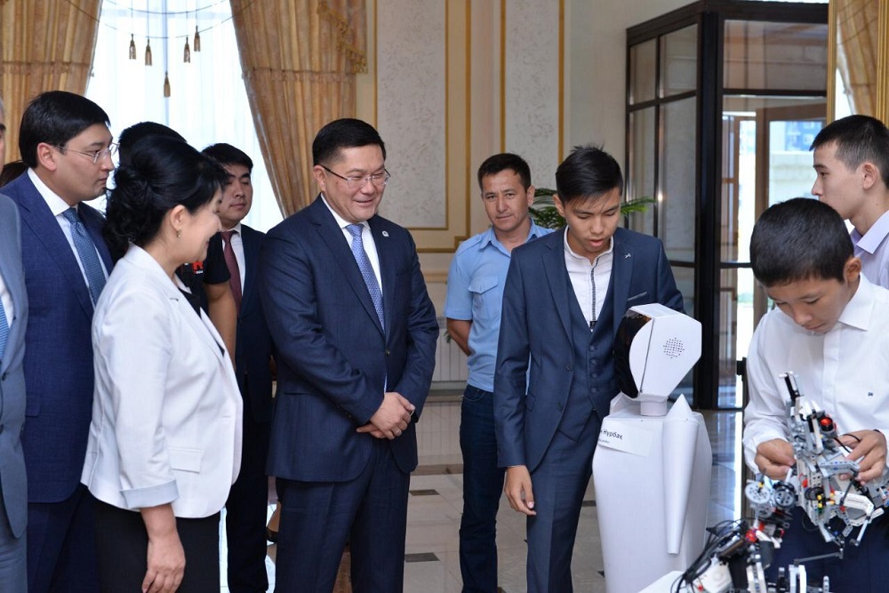 Erlan Aıtahanov: Balalardy sábı kezinen rýhanı qundylyqtarǵa baýlyp ósirýimiz qajet