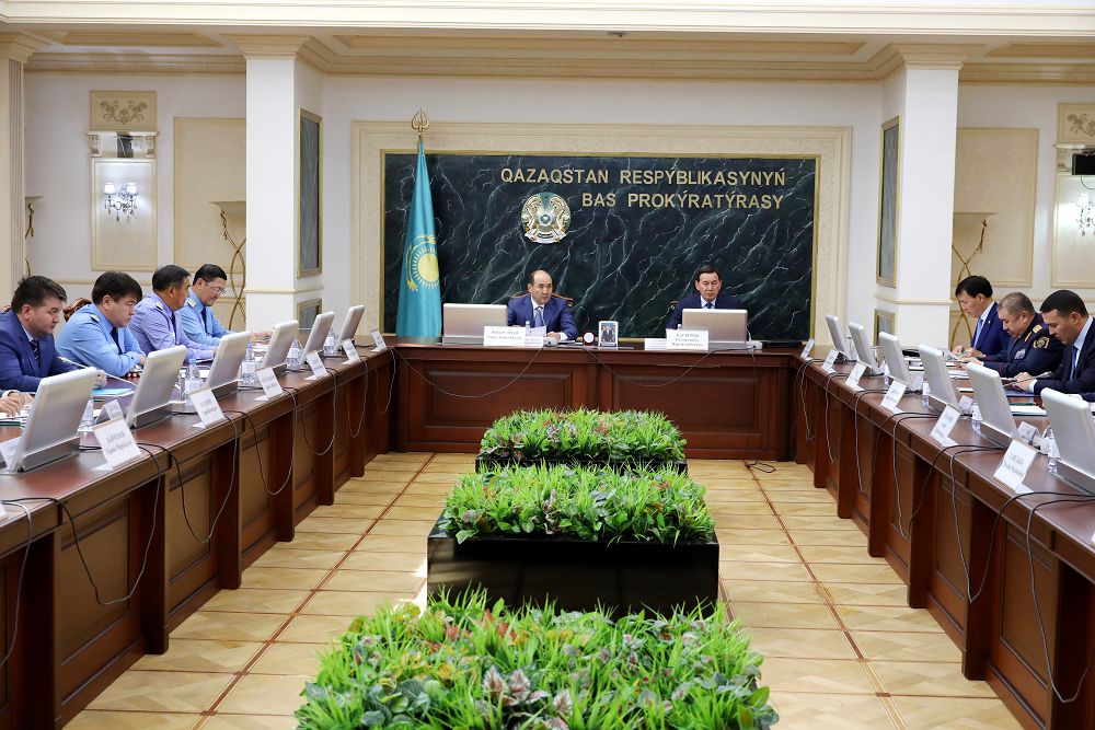 QAJ mekemelerindegi  zańdylyq jaıy qaraldy