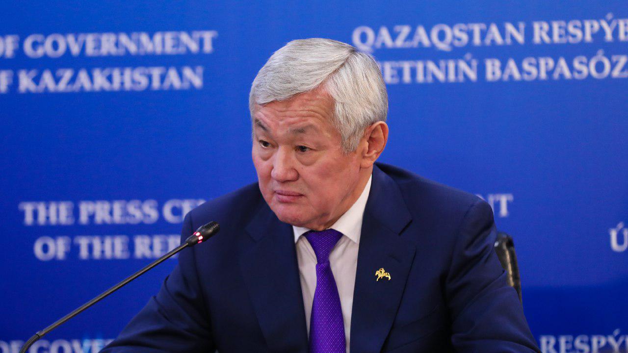 Oralmandar úshin azamattyq alý merzimi osy jyldyń sońyna deıin uzartyldy — B. Saparbaev