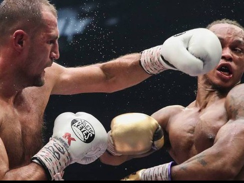 Sergeı Kovalev Entonı Iаrdty nokaýtqa túsirdi (vıdeo)