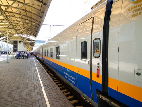 «Talgo» poıyzynyń jolserikterine qatysty sot úkimin qaıtardy