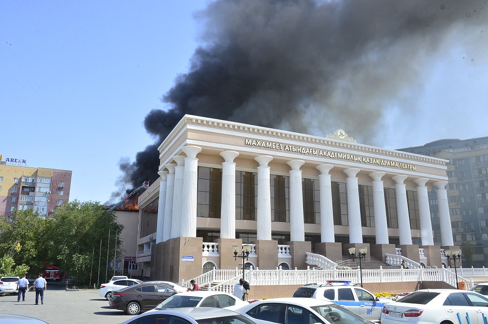 Otqa oranǵan teatr jeke ınvestısııalar esebinen qalpyna keltiriledi