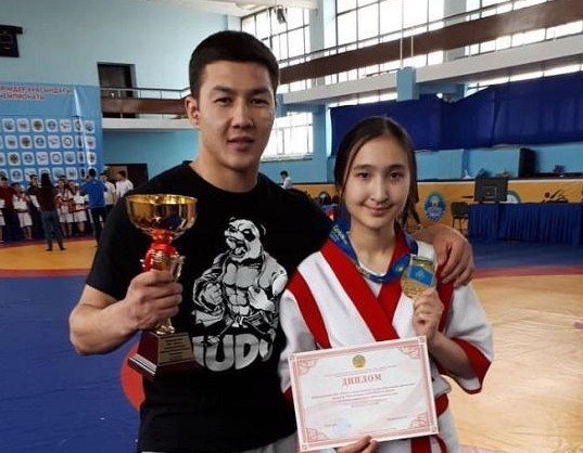 Janel Ǵarıfýllına: Sport pen bilim  bir-birine kedergi emes