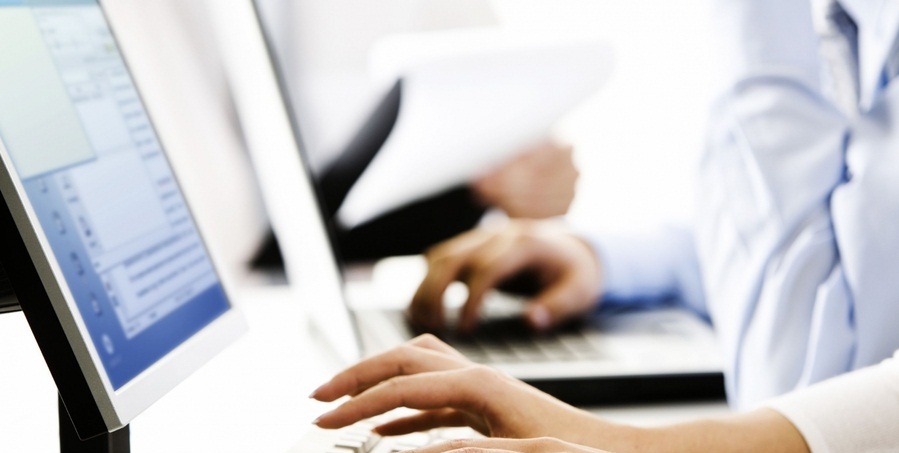 Bilimdi mamandar kóptep kelmek