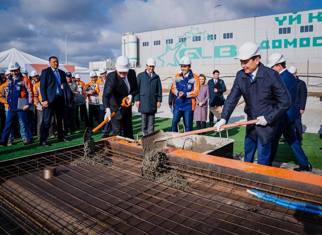 Nur-Sultanda modýldik úı qurylysy júıeleriniń óndirisi iske qosyldy