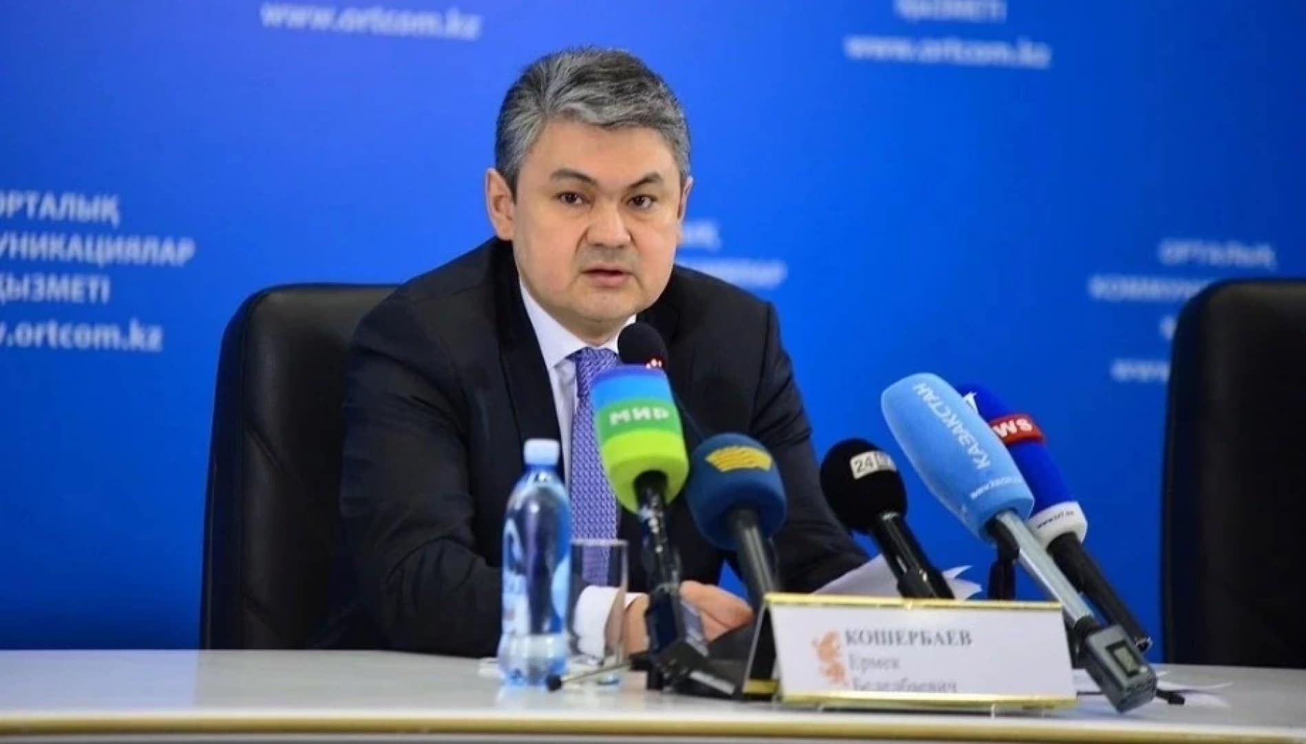 Qazaqstanǵa qytaılyq zaýyttar kóshirilmeıdi