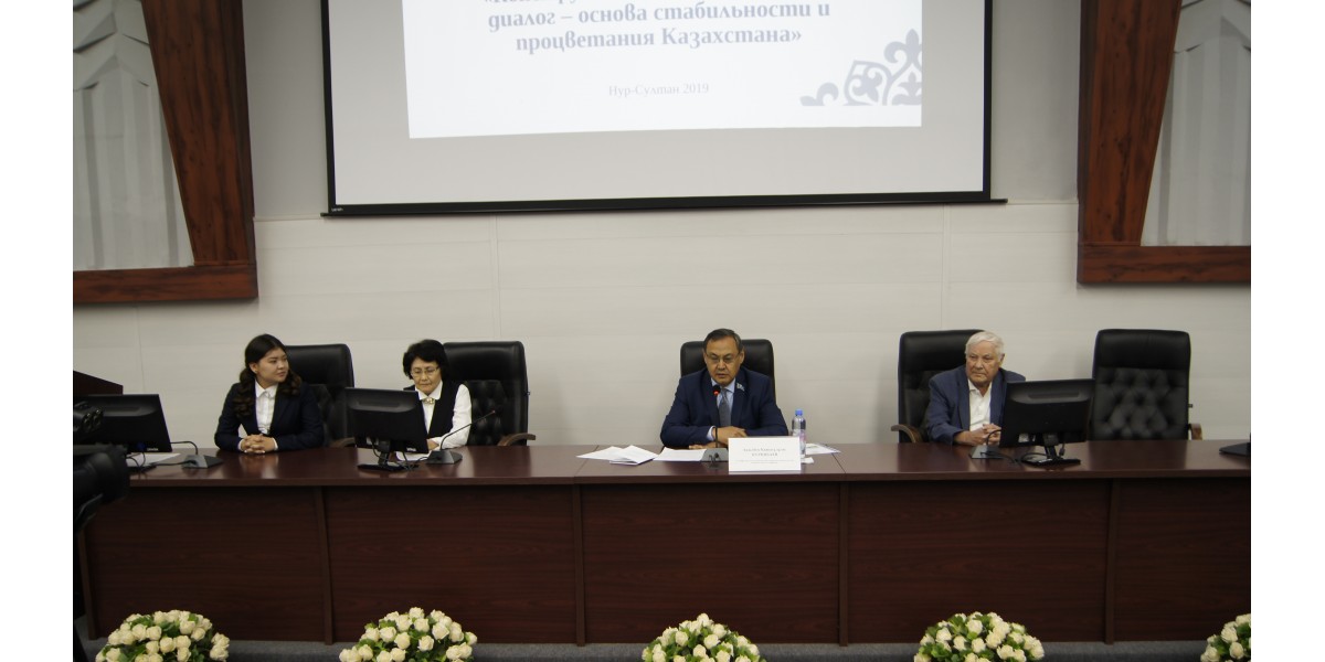 Prezıdent Joldaýynyń basym baǵyttary talqylandy