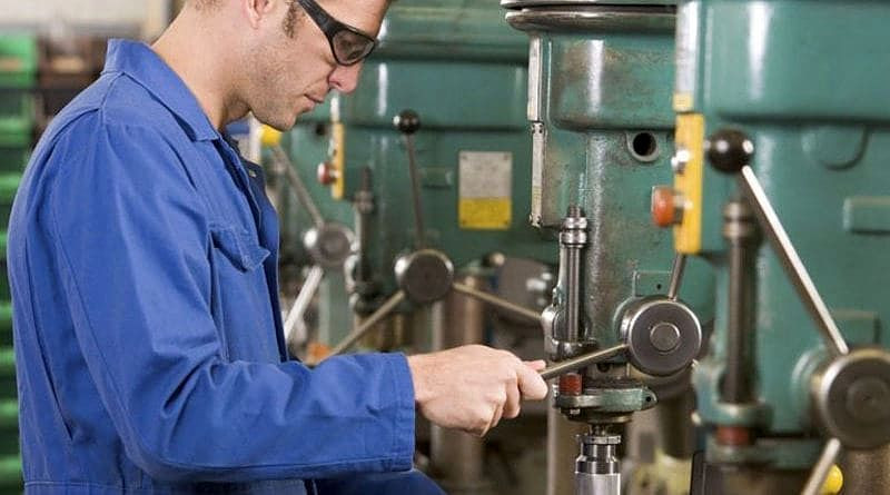 Elordada «Eńbek» baǵdarlamasyna qatysý úshin ótinim qabyldanyp jatyr