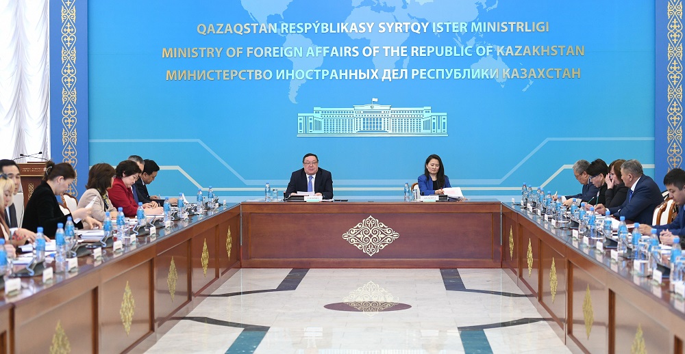 SIM-de adamı ólshem boıynsha dıalog alańynyń otyrysy ótti