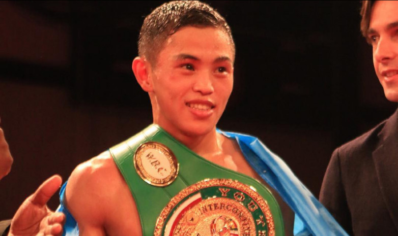 Qazaqstandyq boksshy amerıkalyq sportshyny nokaýtqa túsirdi