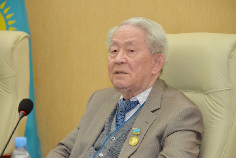 Sońynda jaqsy izi saırap jatyr