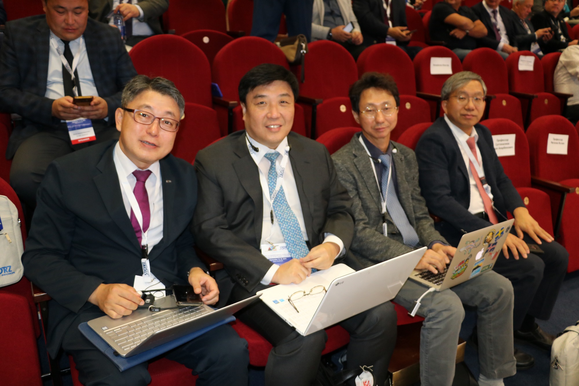 Aqtaýda Kaspıı mańy memleketteriniń 1-shi pánaralyq  endohırýrgııalyq Kongresi bastaldy