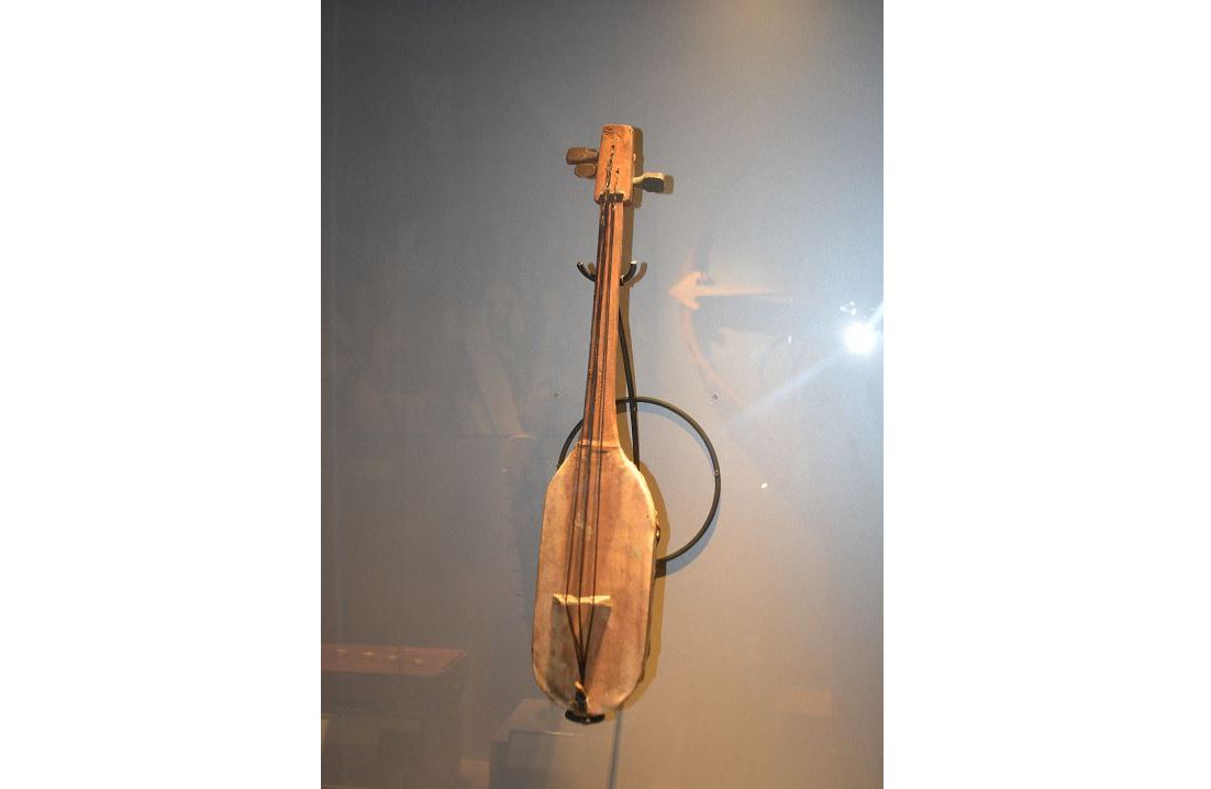 Úsh ishekti ulttyq kóne aspaptardyń biri – sherter aspaby