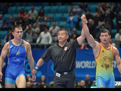 ÁCh-2019. Ashat Dilmuhamedov eki dúrkin Olımpıada chempıony Vlasovty jeńip ketti