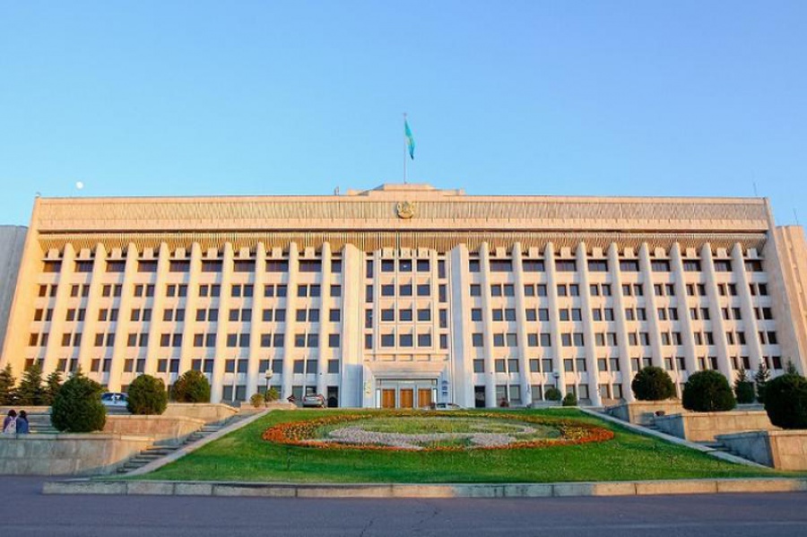 Almatyǵa Japonııanyń seısmıkalyq qaýipsizdikti qamtamasyz etý salasynyń tanymal sarapshysy keldi