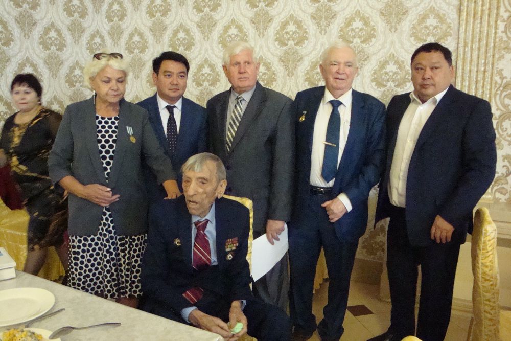 Qostanaıda II Dúnıejúzilik soǵys ardageri 100 jasqa toldy